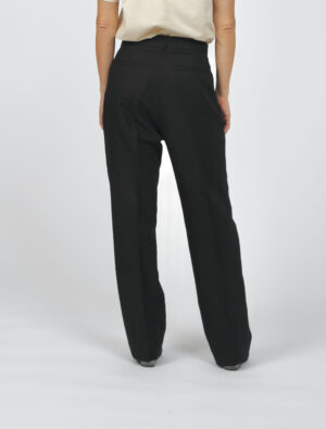 7194-21613-a--scaled