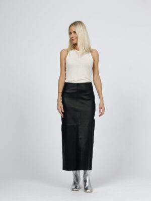 254013-A4207-c--scaled