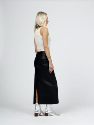 254013-A4207-e-1-scaled