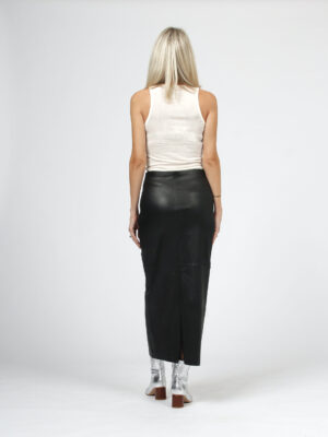 254013-A4207-f-scaled