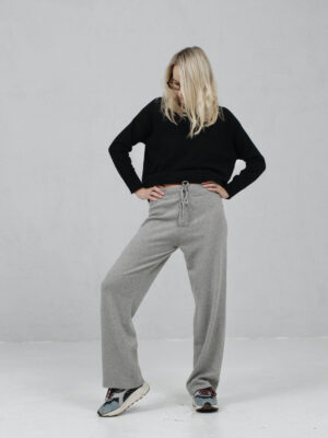 cashmere-jogger-a-scaled